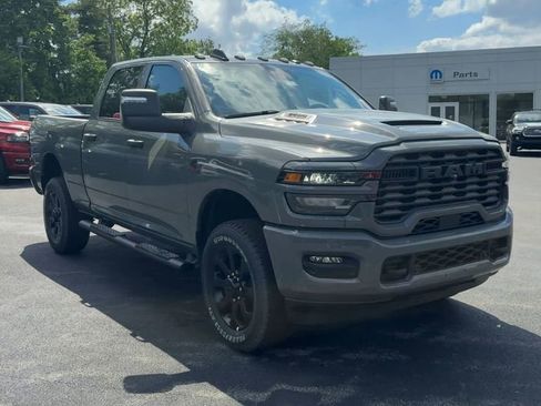 New 2026 RAM 2500 Tradesman AWD/4WD image 9