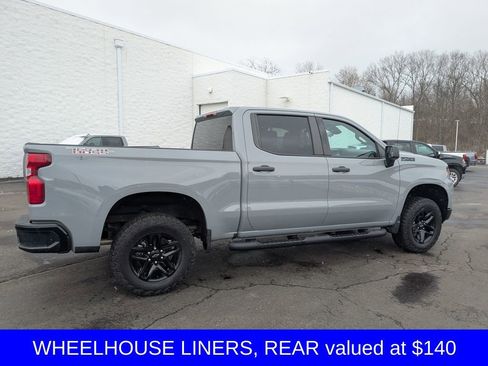 Used 2024 Chevrolet Silverado 1500 Custom Trail Boss w/ LPO, Dark Essentials Package image 8