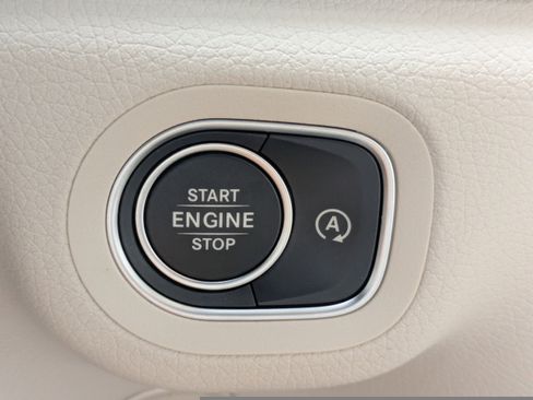 New 2026 Mercedes-Benz GLE 450 4MATIC image 30