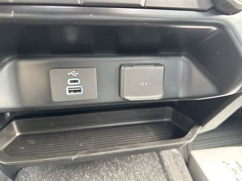 New 2026 Ford F550 4x4 Regular Cab Super Duty image 17