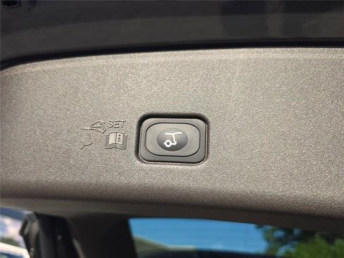 New 2026 Lincoln Nautilus Black Label AWD/4WD image 23