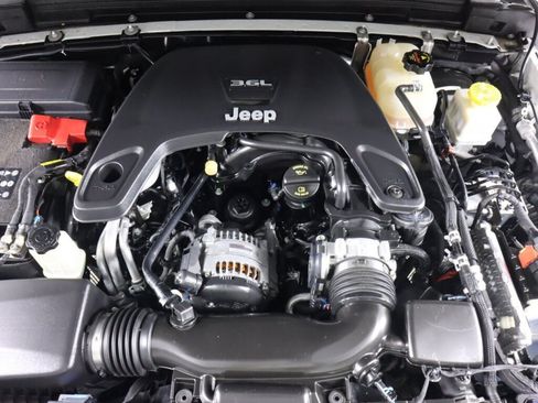 Used 2020 Jeep Gladiator Rubicon AWD/4WD image 48