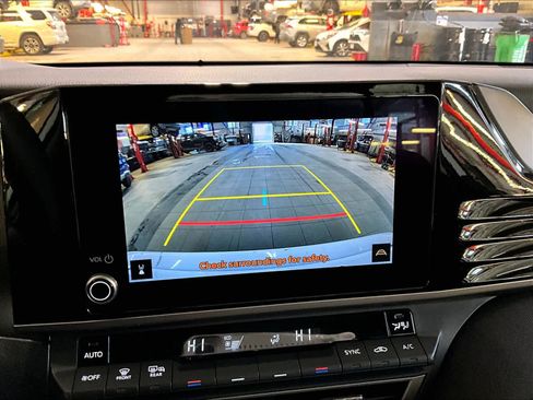 Used 2025 Toyota Camry LE image 19