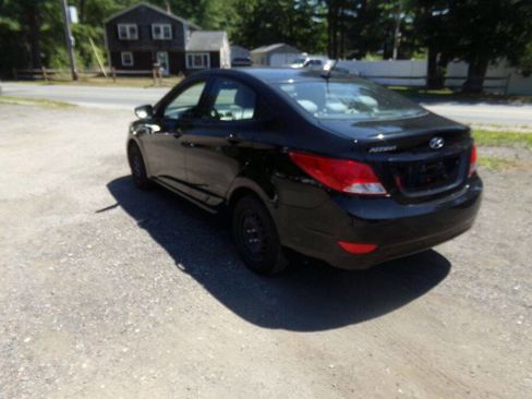 Used 2017 Hyundai Accent SE image 7