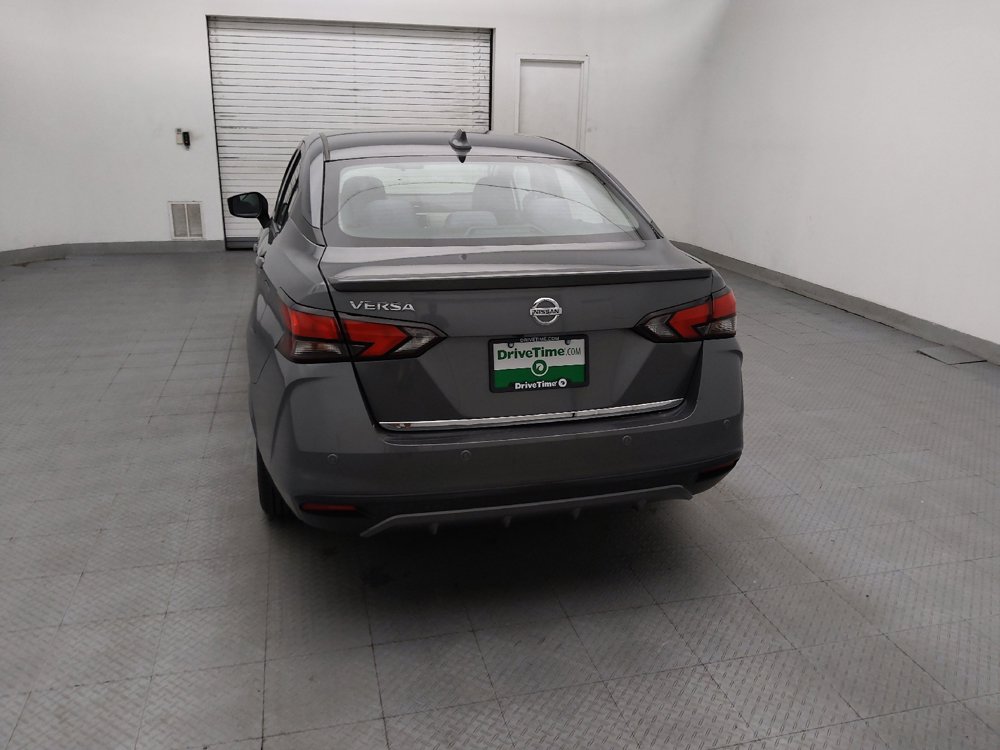 Used 2020 Nissan Versa SV FWD image 6