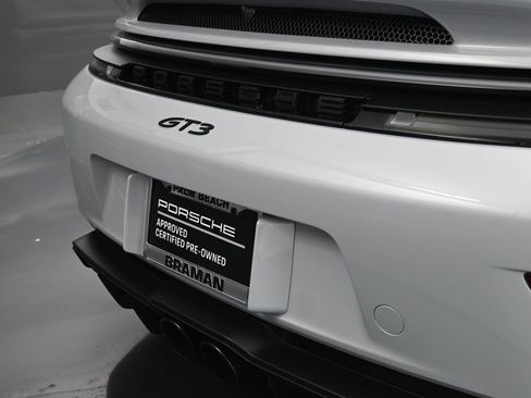 Certified 2026 Porsche 911 GT3 w/ Weissach Package RWD image 28