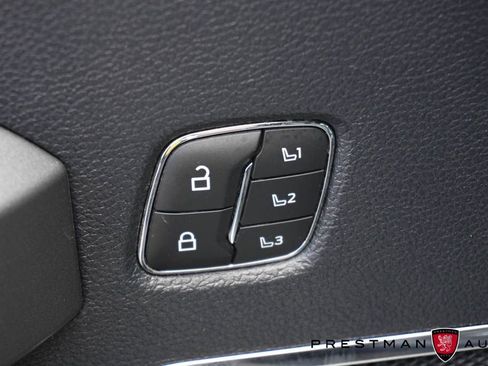 Used 2022 Ford F350 Platinum AWD/4WD image 32