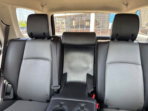 Used 2019 Toyota 4Runner SR5 Premium AWD/4WD image 10
