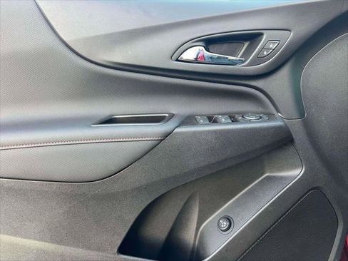 Used 2024 Chevrolet Equinox RS w/ RS Leather Package image 13