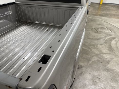 Used 2006 Chevrolet Silverado 1500 LT w/ Onstar Plus Package image 32