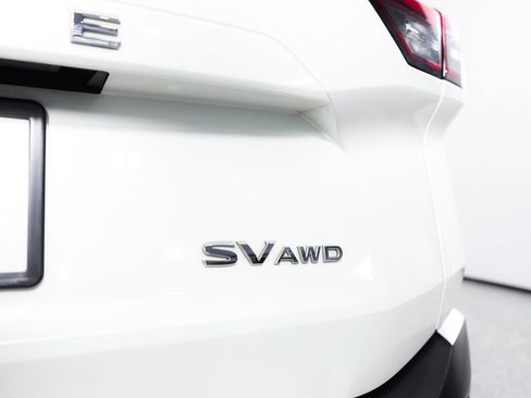 Used 2023 Nissan Rogue SV AWD/4WD image 9