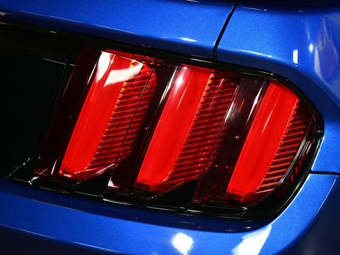 Used 2018 Ford Mustang Shelby GT350R w/ GT350R Equipment Group 920A image 59