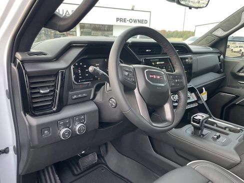 New 2026 GMC Sierra 1500 AT4X AWD/4WD image 32