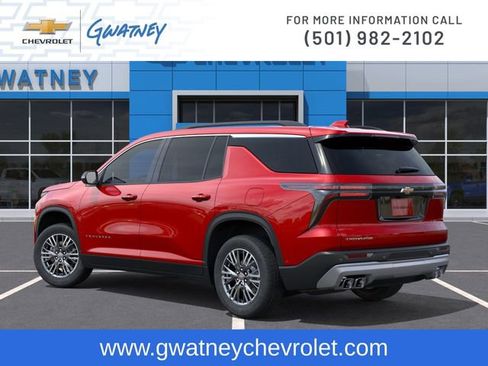 New 2026 Chevrolet Traverse LT FWD image 3