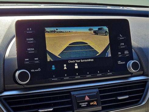 Used 2020 Honda Accord Hybrid image 26