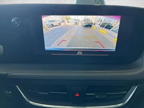 Used 2025 Buick Encore GX Preferred AWD/4WD image 13