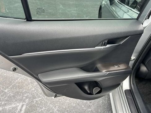 Used 2021 Toyota Camry XSE FWD image 19