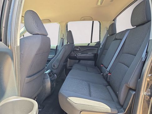 Used 2023 Honda Ridgeline Sport image 14