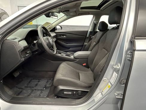 Used 2024 Honda Accord EX image 15