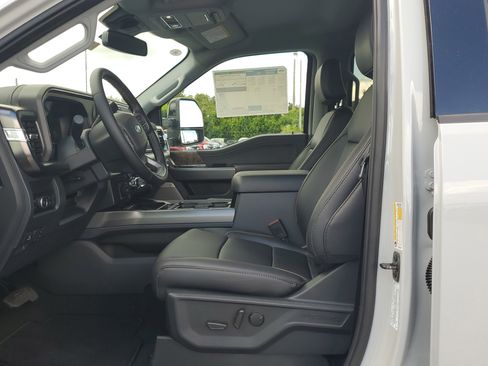 New 2026 Ford F350 Lariat w/ FX4 Off-Road Package image 16