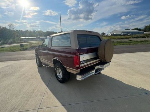 Used 1996 Ford Bronco Eddie Bauer AWD/4WD image 6