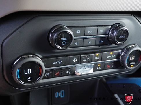 Used 2024 Ford Bronco Wildtrak AWD/4WD image 37