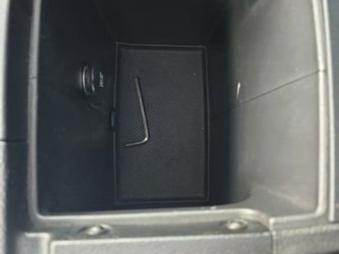 Used 2013 Jeep Wrangler Unlimited Sahara image 34