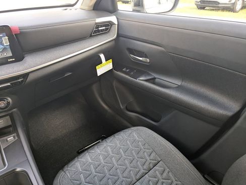 New 2026 Nissan Kicks SV image 14