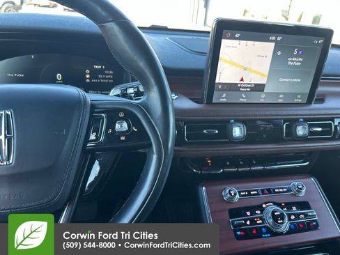 Used 2023 Lincoln Aviator Reserve w/ Equipment Group 201A AWD/4WD image 19
