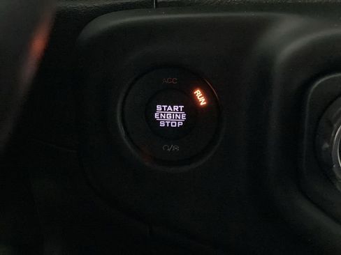 Used 2020 Jeep Wrangler Sport AWD/4WD image 21