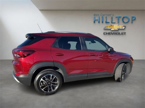 Used 2024 Chevrolet TrailBlazer LT image 5
