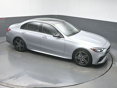 Used 2025 Mercedes-Benz C 300 Sedan image 41