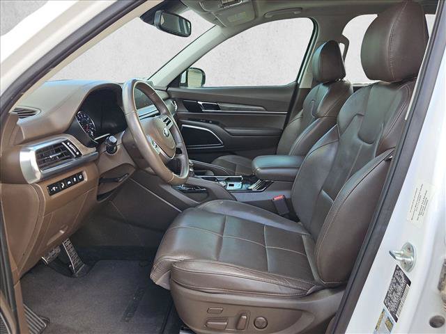 Used 2020 Kia Telluride SX w/ Towing Package FWD image 16