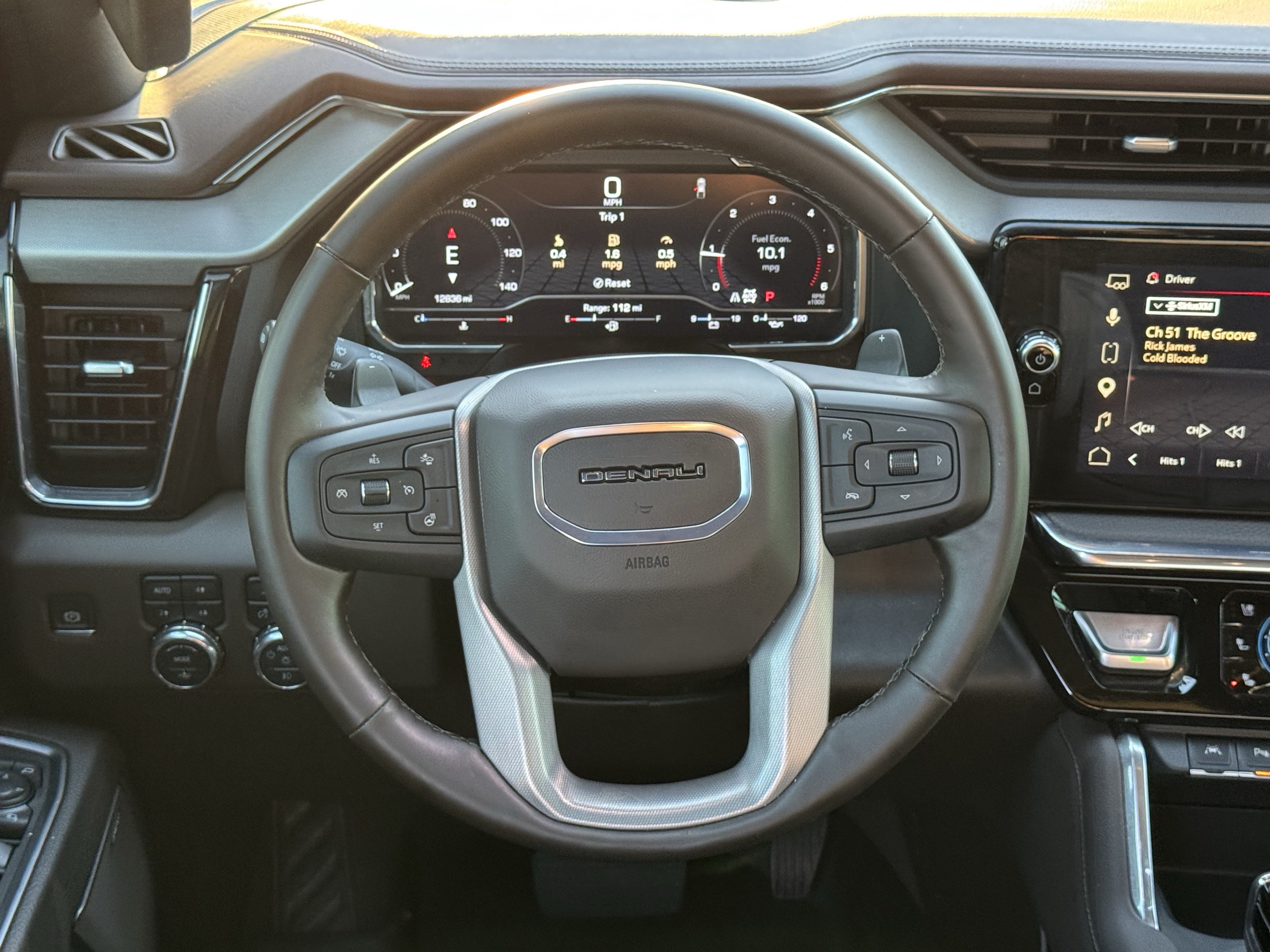 Used 2025 GMC Sierra 1500 Denali w/ Denali Reserve Package AWD/4WD image 11