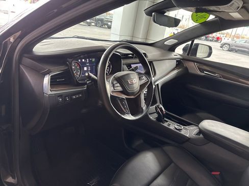 Used 2022 Cadillac XT5 Premium Luxury image 10