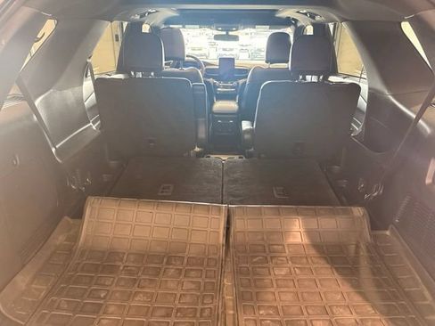 Used 2021 Ford Explorer ST w/ Equipment Group 401A AWD/4WD image 8