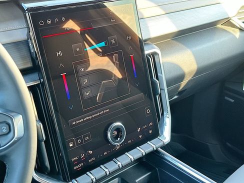 New 2026 GMC Acadia Elevation w/ Elevation Premium Package image 14