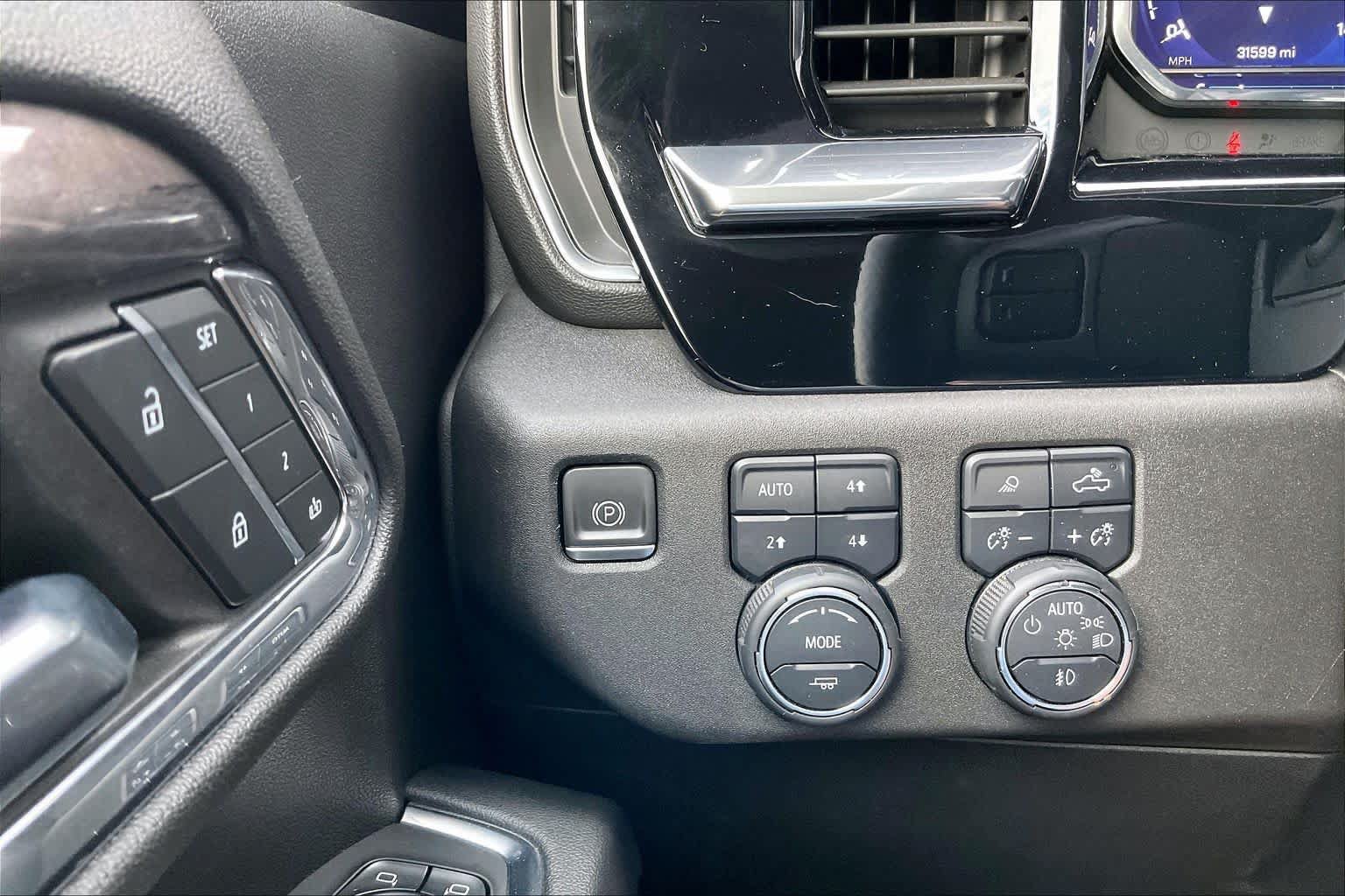 Certified 2024 Chevrolet Silverado 2500 LTZ w/ LTZ Plus Package AWD/4WD image 35
