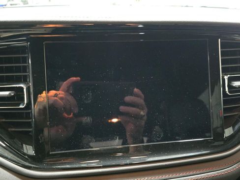 New 2026 Dodge Durango GT image 14