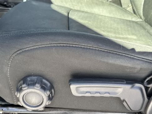 Used 2021 Jeep Wrangler Unlimited Sport image 12