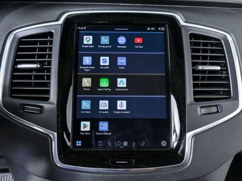Certified 2023 Volvo XC90 B6 Core AWD/4WD image 15
