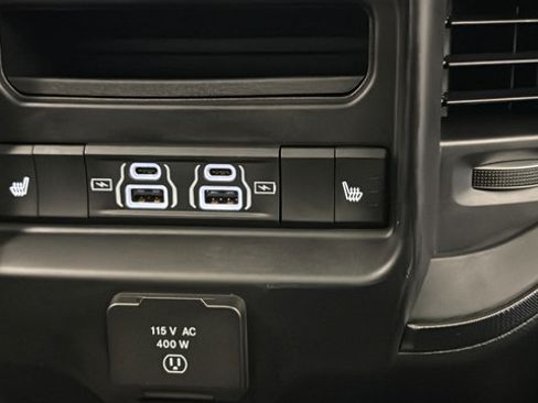 Used 2025 RAM 1500 Rebel w/ Rebel Level 2 Equipment Group AWD/4WD image 38