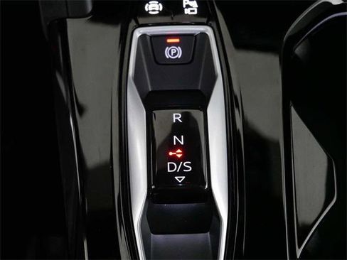 Used 2025 Audi SQ5 Premium Plus image 23