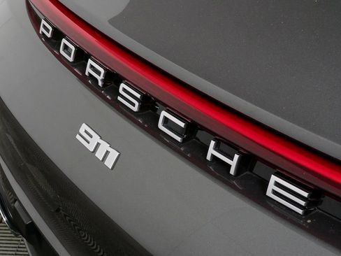 Certified 2021 Porsche 911 Carrera S RWD image 39