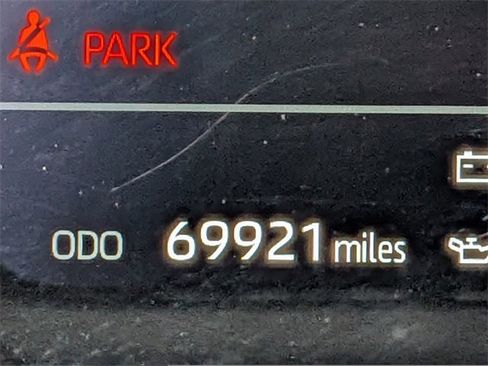 Used 2023 Toyota Sequoia Limited image 34