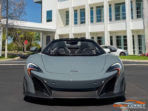 Used 2016 McLaren 675LT image 8