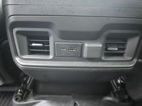 Used 2020 Chevrolet Silverado 1500 LT Trail Boss AWD/4WD image 22