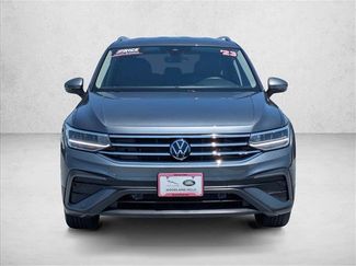 Used 2023 Volkswagen Tiguan SE FWD video 2