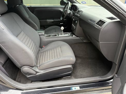 Used 2013 Dodge Challenger R/T RWD image 22
