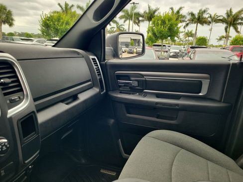 Used 2021 RAM 1500 Classic Warlock AWD/4WD image 29